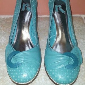 🎈Price Drop 🎈Report Wedge