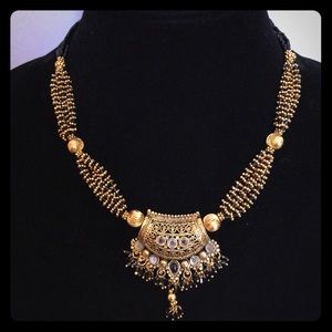 "HOST PICK" ******Fashion necklace