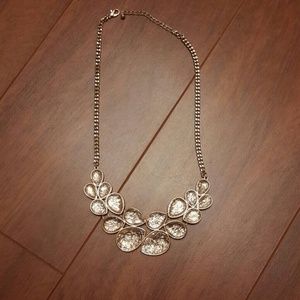 Beautiful champagne gold necklace!