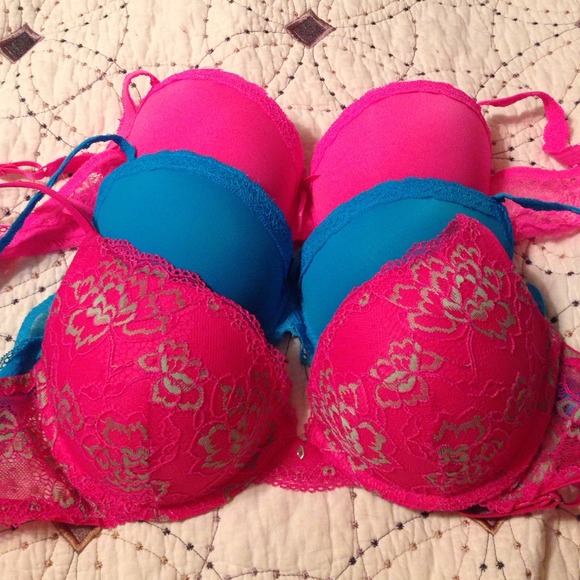 Bra's