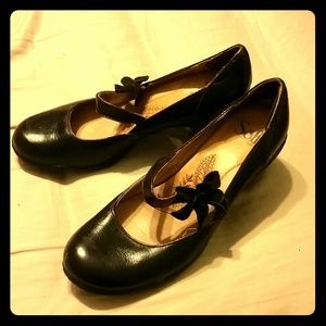 Soft brand Mary Jane's