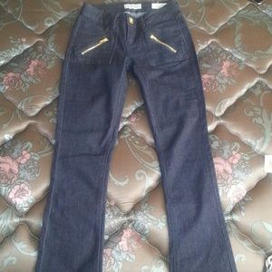 GUESS LOW RISE SKINNY BOOT