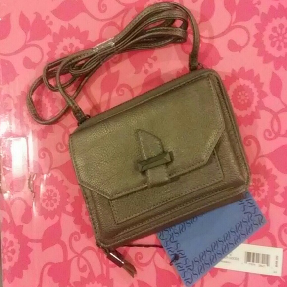 🆕💝Vera Wang small purse💝🆕WEEKEND SALE