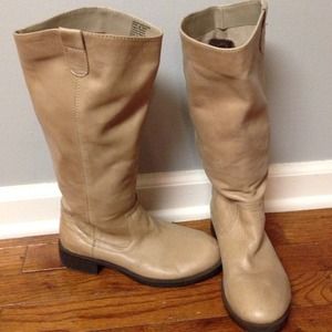 Kenneth Cole Tan Leather Boots Size 6