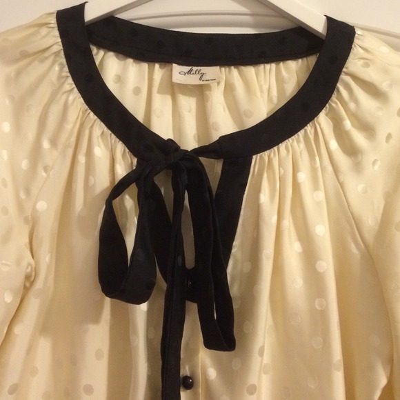Milly Tops - Milly Polka Dot Bow Top Milly Tops - Milly Polka Dot Bow Top