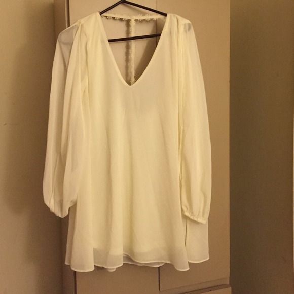 Cream flowy dress