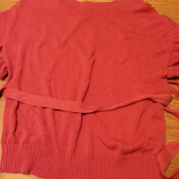 Burnt orange top. With tie belt. Very pretty - Picture 1 of 3
