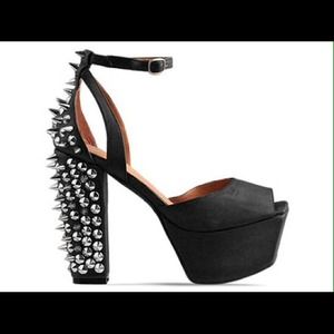 Jeffrey Campbell Perfect Spike