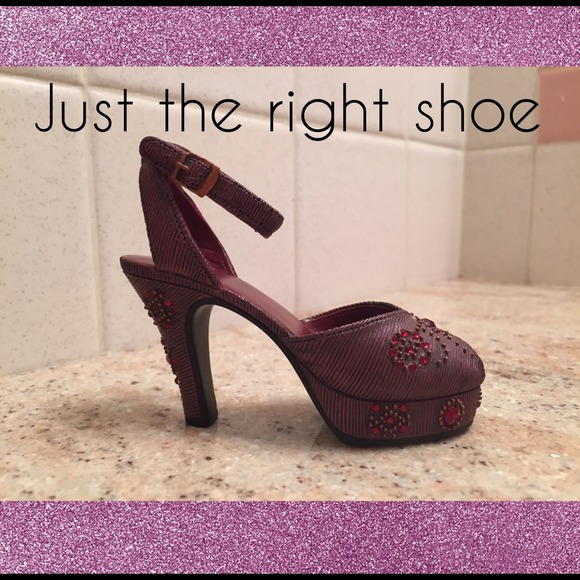 ❌BUNDLED From the "just the right shoe" collection