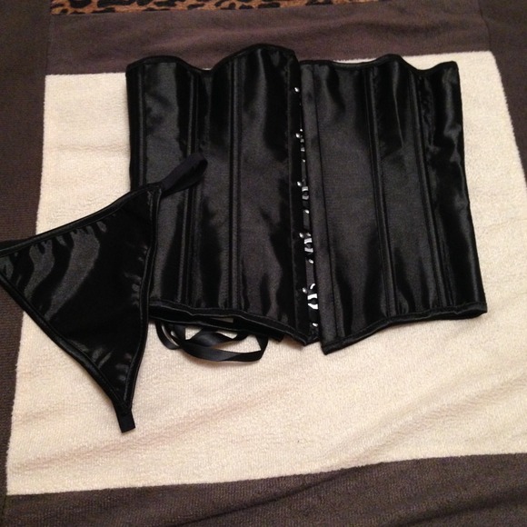 Waist Trainer