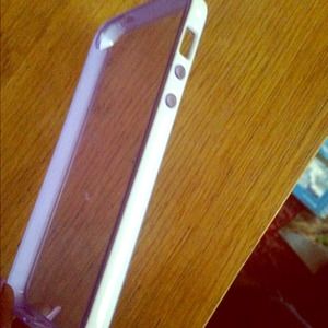 iPhone 5 purple case