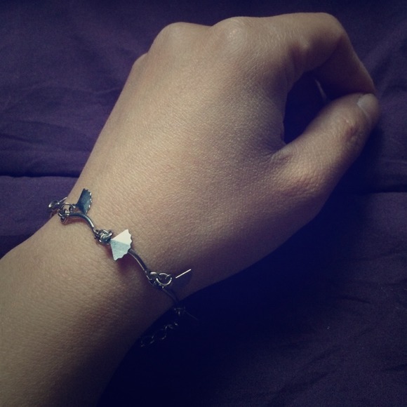 Fan silver bracelet