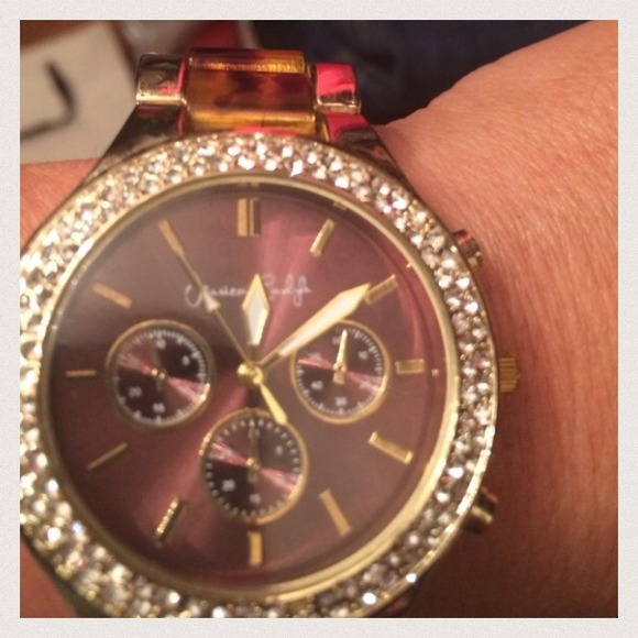 Like MK Tortoise & Gold Chronograph Watch - Picture 2 of 2