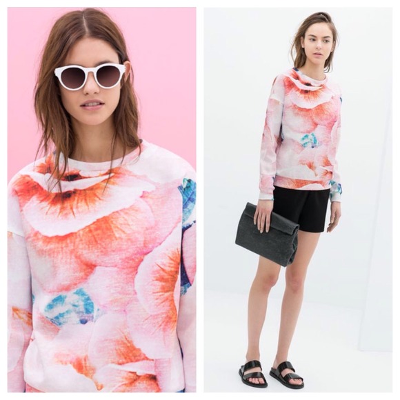 🎉HP🎊😍ZARA NWT SWEATSHIRT 🎀❤️