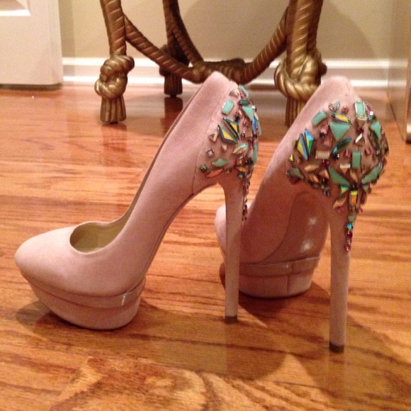 🚫SOLD🚫B Brian Atwood Ferranta jeweled shoe