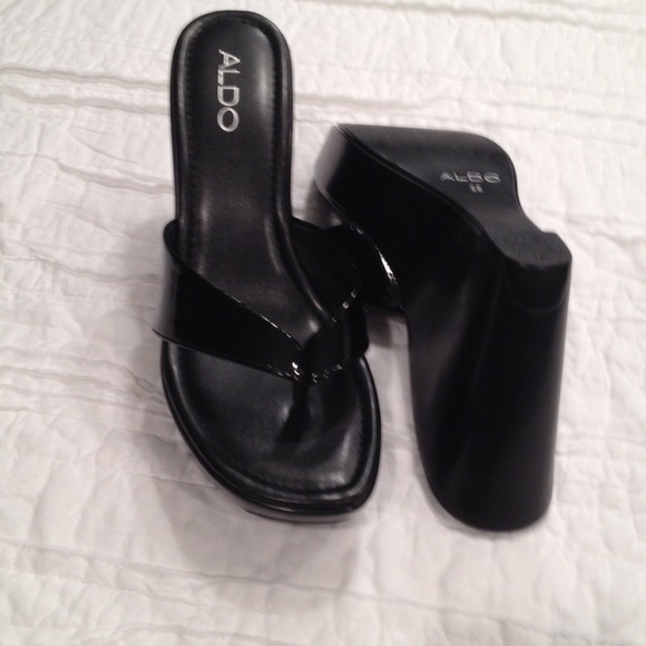 Black wedges by Aldo