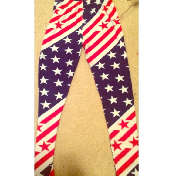 FULL LENTH ONE SIZE PATRIOTIC LEGGINGS