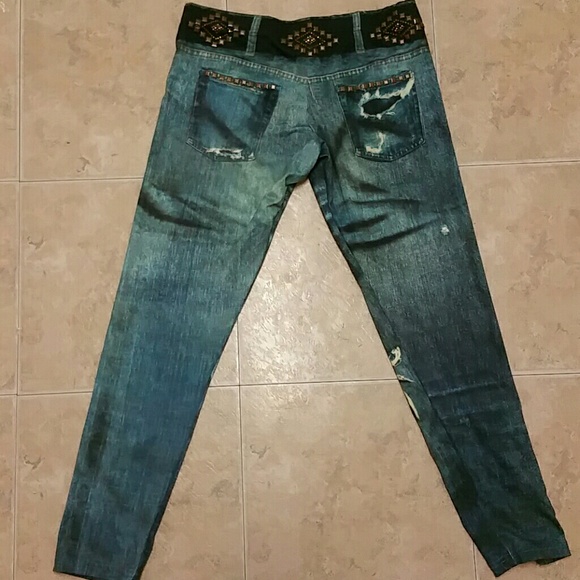 Cute Jeggings(sold) - Picture 2 of 3