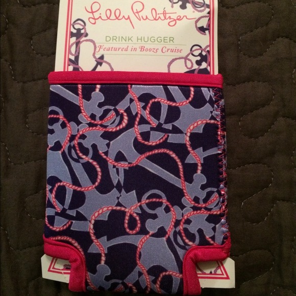 Lilly Pilitzer coozie in the print Booze Cruise