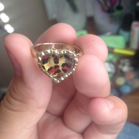 Tilly's Jewelry - Leopard heart ring from Tillys