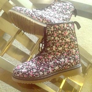 Delaney Print Lace Boot
