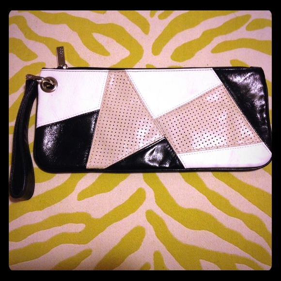 HOBO Clutch