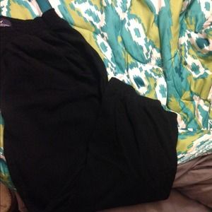 Black American Eagle genie pants