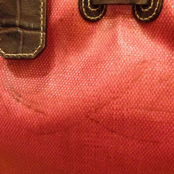 Pink tote from Dooney and Bourke - Picture 3 of 4