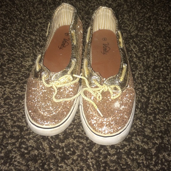 Gold shoes