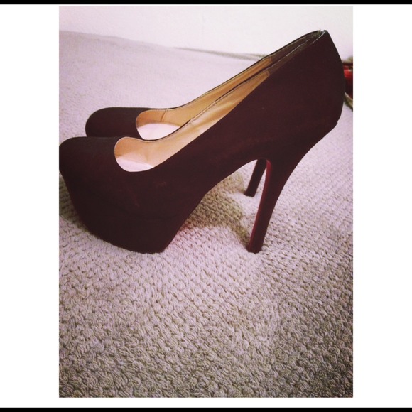 🎉SALE🎉Qupid pumps for swap/sale