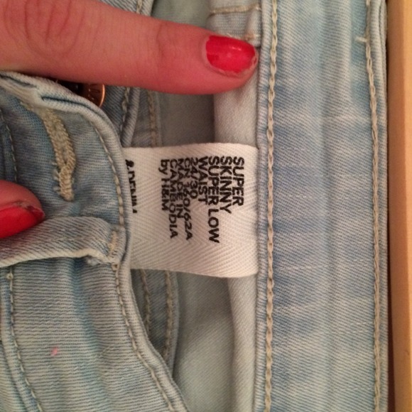 Light Wash Jeans - Picture 2 of 3