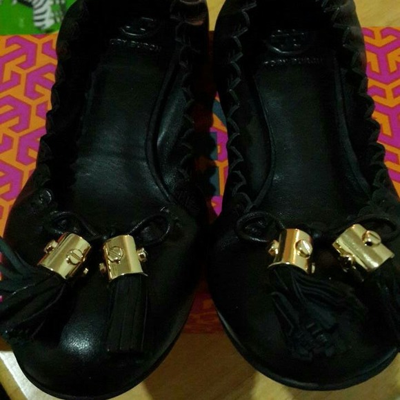 🚫SOLD🚫Brand new Tory Burch ballerina for sale - Picture 4 of 5
