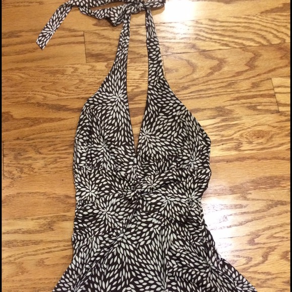 Halter dress - Picture 2 of 2