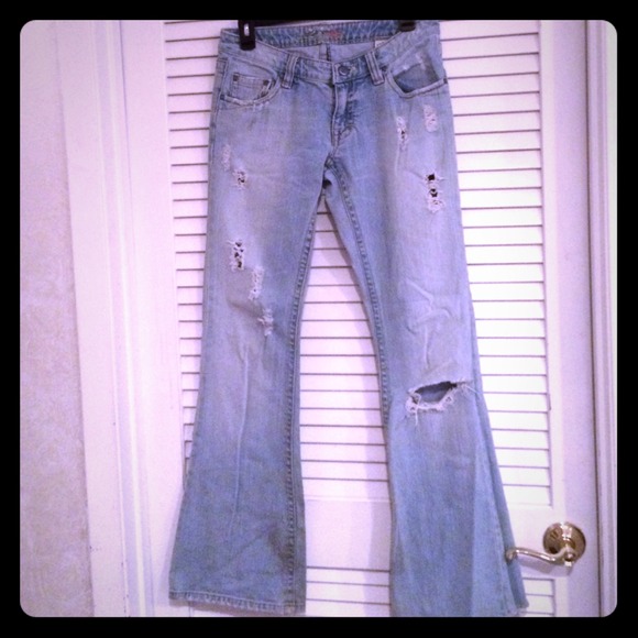 🌜SisterMoon Ripped Jeans🌛 - Picture 1 of 4