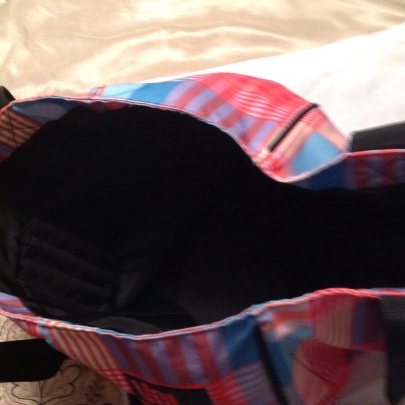 Volcom Tote - Picture 3 of 3