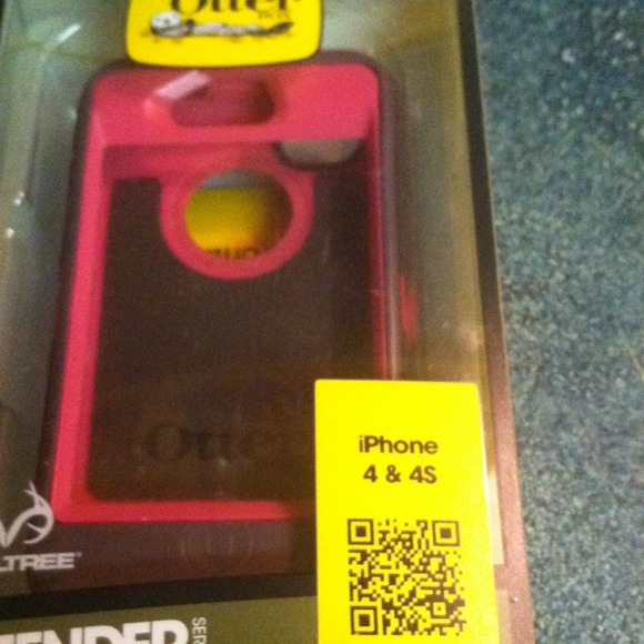 iPhone 4 and 4s otter box pink and chocolate