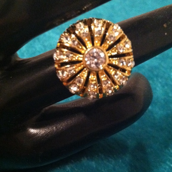 Faux Diamonds Are A Girl's Best Friend!