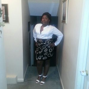 White long sleeve blouse