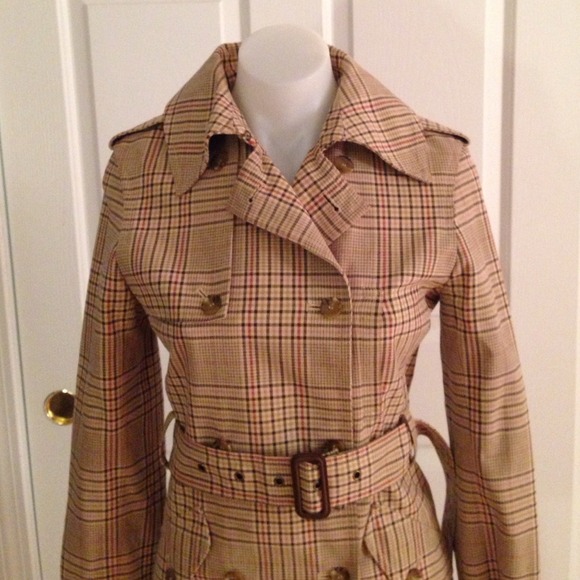 Express Classic Trench Coat - Picture 2 of 4