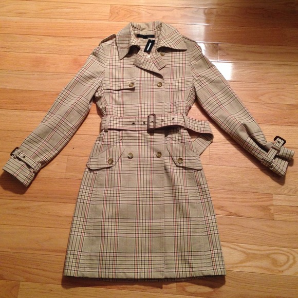Express Classic Trench Coat - Picture 4 of 4