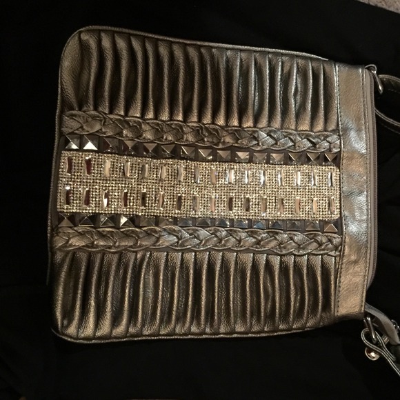 Purse - Picture 1 of 4