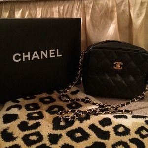 Authentic, never used Chanel leather bag.