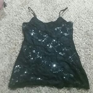 Sequenced laced tank