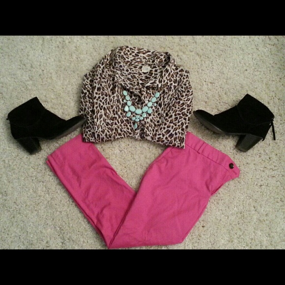 Banana Republic Hampton pant in flirty pink size 8