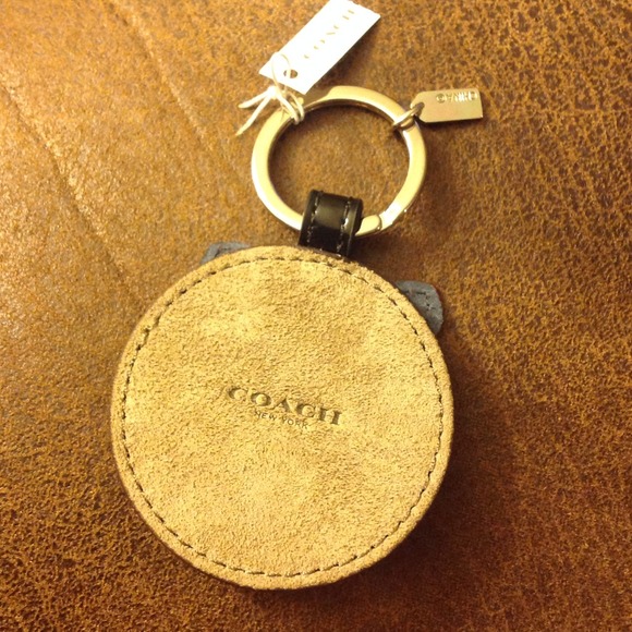 🎉🎉HP 🎉🎉New authentic Coach keyfob - Picture 4 of 4