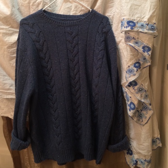 oversized blue sweater