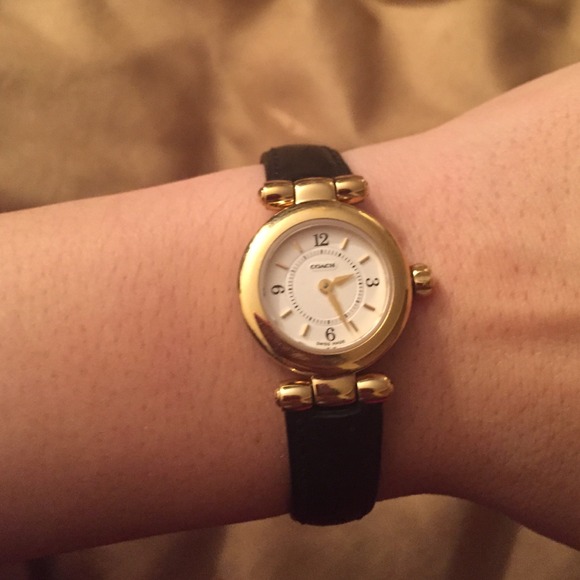 Coach watch - Picture 2 of 4