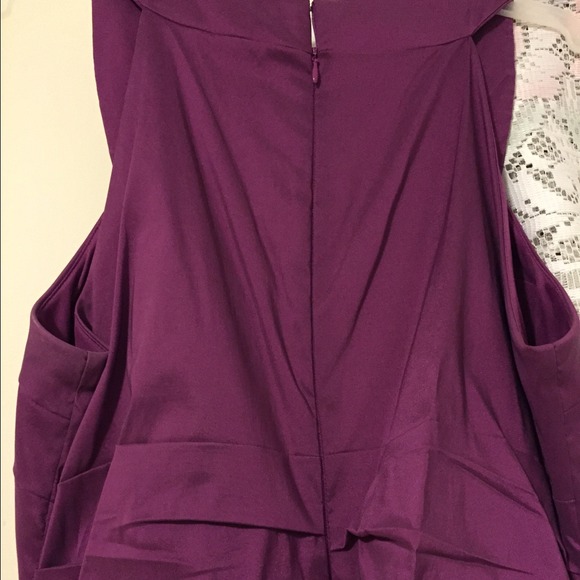 Dress - Picture 2 of 3