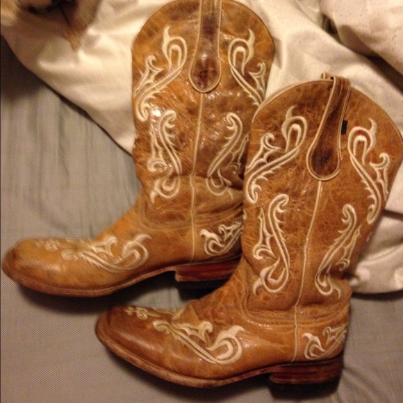 My pretty boots