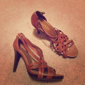 Ralph Lauren sandals 7.5